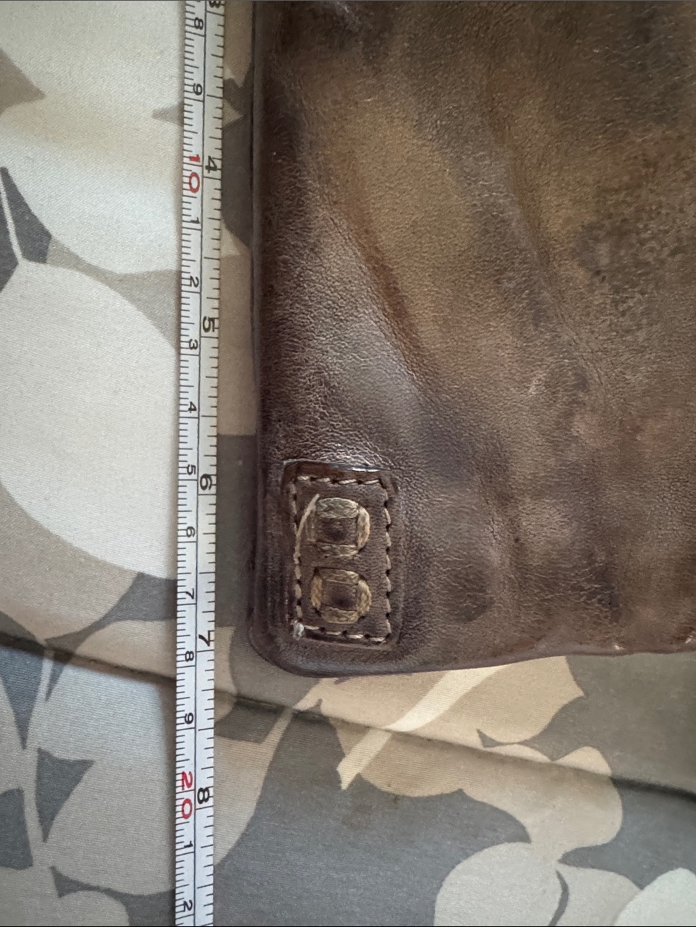 BED|STU Distressed Brown Leather Wristlet with Removable Strap - Picture 6 of 7